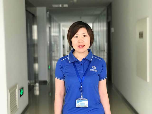 左晶.jpg 左晶.jpg